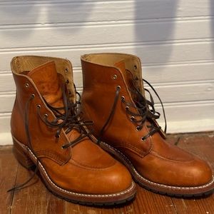 Red Wing Boots - Heritage - style 3404 (Clara)